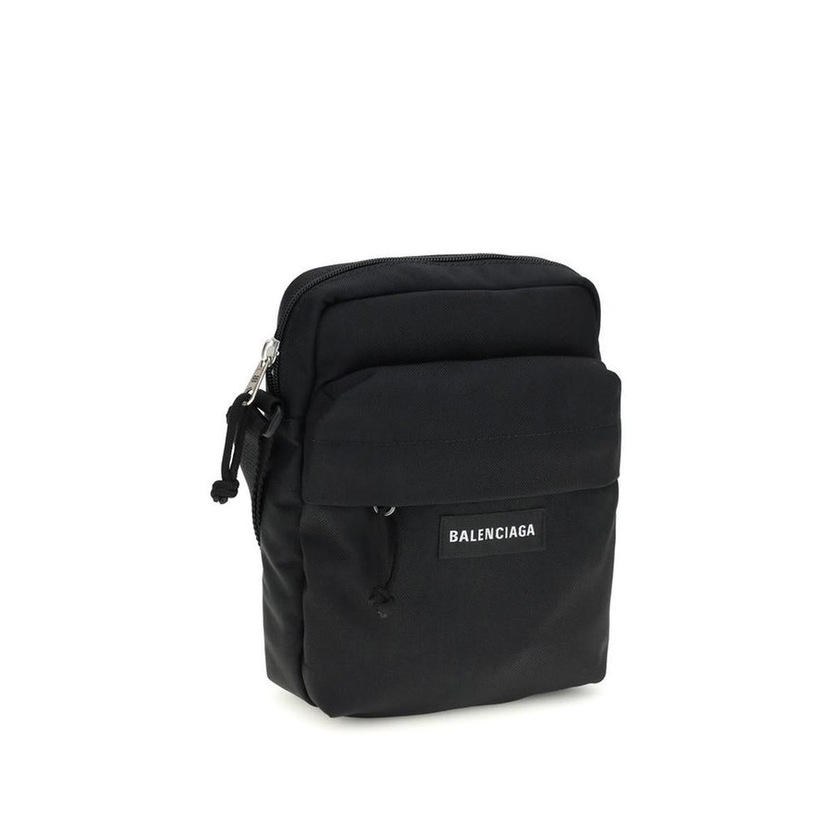 3/4 back view
