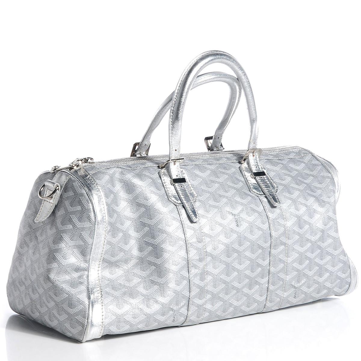 Goyard Croisière 35 in Gris - 3/4 angle view