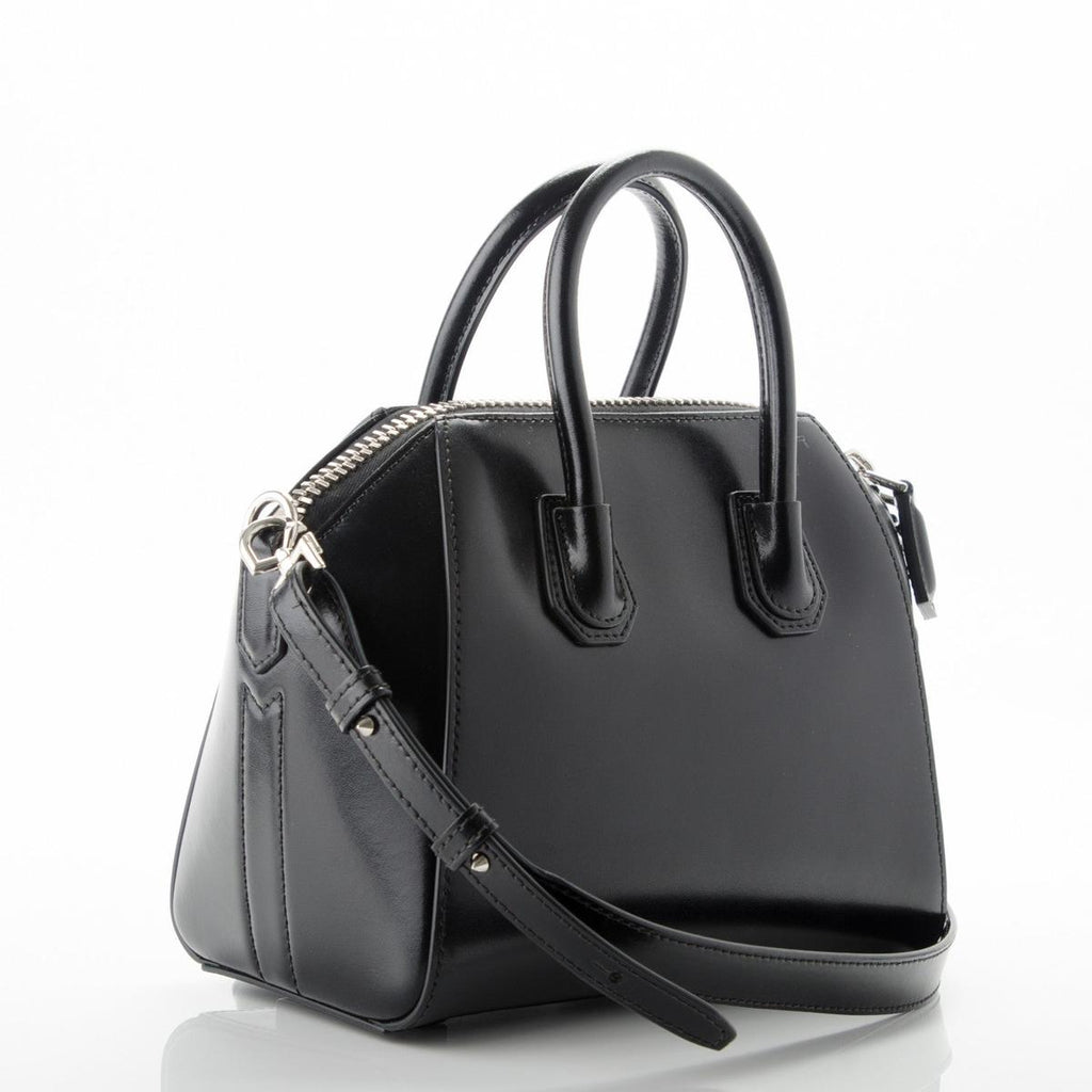 Side profile view